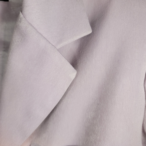 VINTAGE light mauve blazer. Typhany. Back tie. Fitted. - Picture 5 of 10